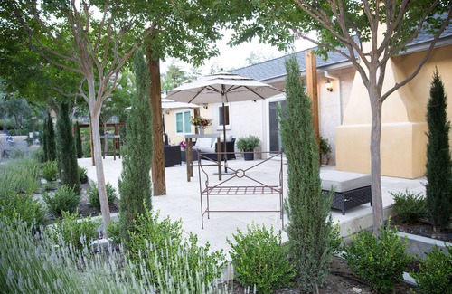Danville House | A charming carriage home on a private estate