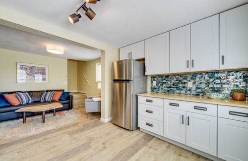 Florence Cottage | A Charming Cottage Retreat for Your Next Getaway! Pets with Fee