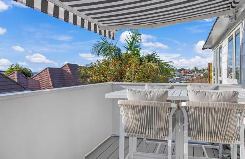 St. Heliers Villa | A Class of it's own, Pure Luxury 2Bedroom 2 Bathroom Parking