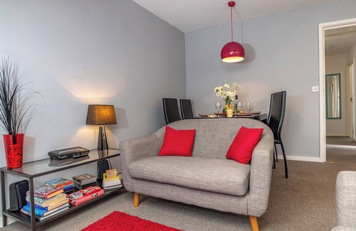 Brixham Apartment | A cosy and comfortable apartment minutes from the centre of Brixham.