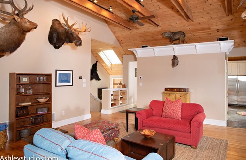 Pine Plains House | A Country Lodge Straight Out of the Pages of a Great Novel