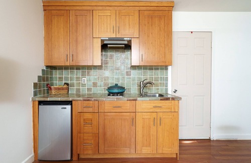 El Miradero Apartment | A Cozy Guesthouse in the Heart of Glendale