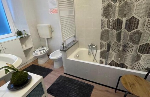 Casale Corte Cerro House | A D Rooms - Il Campanile