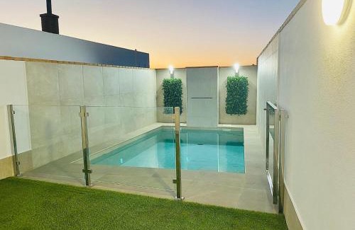Conil de la Frontera Villa | A Estrenar Villa Gallardo 3 con Piscina Privada - Soló Parejas o Familias