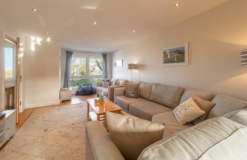 Perranporth House | A fabulous beach house with sea views and a lovely, enclosed garden.