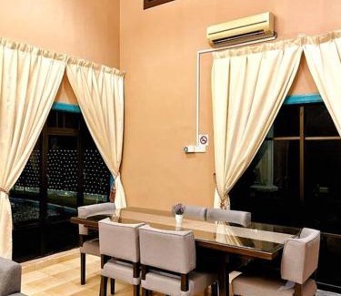Alor Gajah Villa | A'Famosa Villa V5 Garden Home Pool Villa Melaka