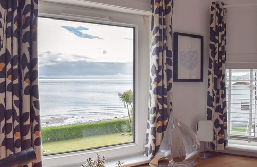 Kilmory Cottage | A fantastic family property with spectacular loch views.