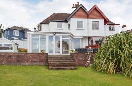 Kilmory Cottage | A fantastic family property with spectacular loch views.