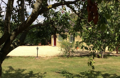 Bloxham Apartment | A First Floor Studio