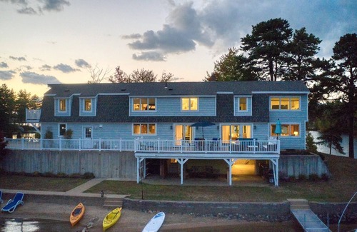 The Bays House | A four-season lakefront getaway on your own private peninsula