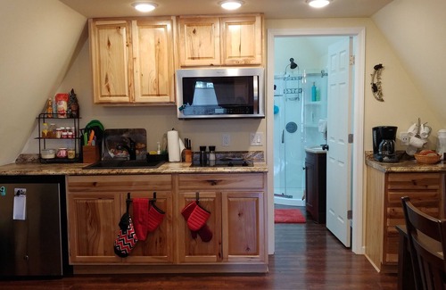 Babb Cabin | A-Frame Hiker's Retreat