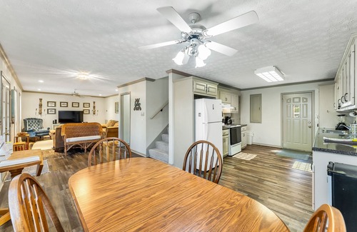 Trimble House | A Frame of Mind: 3 BR, 2 BA in Cullman, Sleeps 10