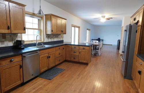 Birch Run Township House | A Frankenmuth Family Gathering Home