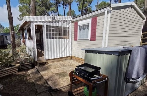 Les Mathes House | A friendly place, next to the Palmyre zoo