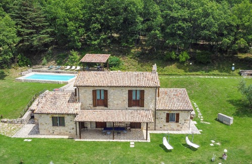 Acqua Loreto Villa | A Great Villa and a Cozy Cottage sleeps 10 with 6 bathroom and 2 pools! Amazing!