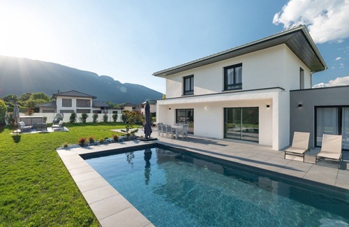 Doussard Villa | A haven of peace between lake and mountains