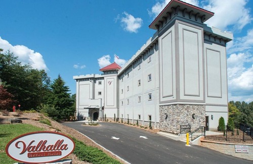 Helen House | A Heavenly Resort in Helen, GA