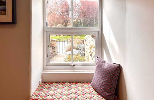 Reeth Cottage | A hidden gem with the appeal of a traditional Yorkshire Dales Cottage - dog friendly, pubs nearby