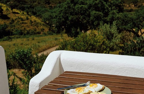 Aldeia dos Palheiros House | A hillside retreat with a pool and panoramic views your escape in rural Portugal