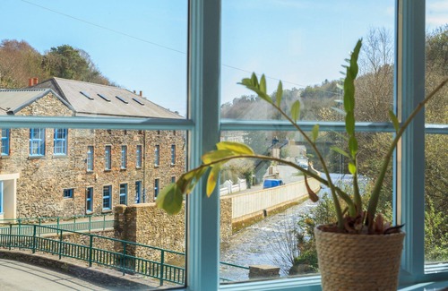 Laxey Cottage | A holiday cottage that sleeps 6 guests in 3 bedrooms