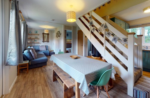 Saint Erth Praze Apartment | A holiday lodge located within the grounds of Tolroy Manor