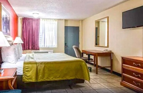 Salina House | A hotel to Relax, A service to remember