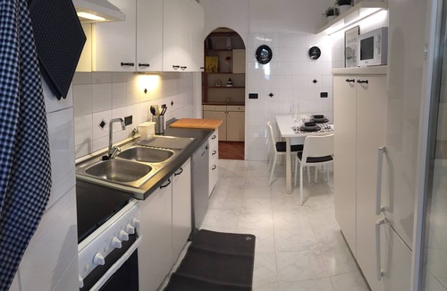 San Giovanni Apartment | a house with many outdoor spaces in the center of rome.