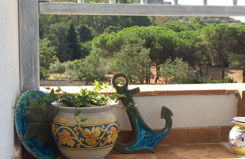 Villaggio delle Mimose Apartment | A jewel by the sea, attic with Wf