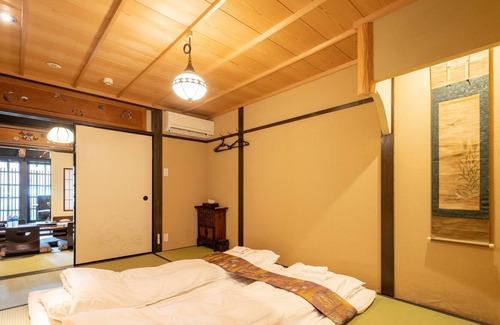 Sannenzaka Ninenzaka Villa | A Kyoto style house near famous spot Kiyomizu Temple
