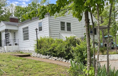 Columbia House | A large home for a perfect family getaway