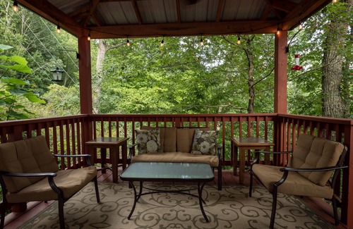 Franklin House | A Little Bit of Heaven