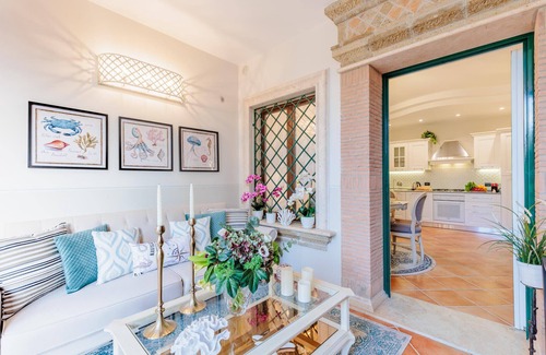 Campo Ascolano Villa | A Luxury 2 Bedrooms Villa with Garden and Private Jacuzzi by the beach of Torvaianica and Campo Ascolano