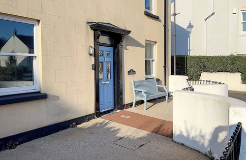 Shaldon House | A luxury house in an award-winning development.