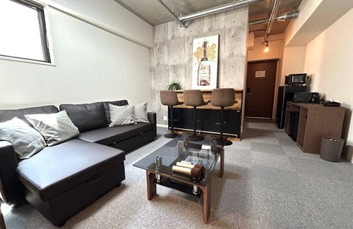 Hakata-ku House | A modern hotel located in the heart of Hakata. Le Lien Naskasu, which can accommodate up to 10 people, is the perfect place for a memorable time in Fukuoka.