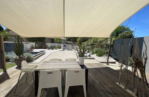 Molleges House | A natural villa for a change of scenery for the whole family