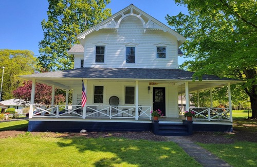 Warren County House | A one of a kind property perfect for memorable family vacations