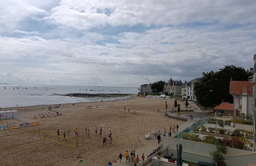 La Baule-Escoublac Apartment | A panoramic view of Nau beach and the sea, refurbished and warm.
