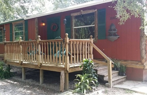 Webster House | a "PEARL IN THE WOODS" cabin