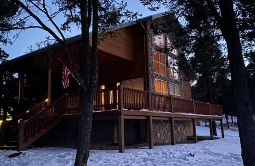 Ruidoso Cabin | A Place for Royalty!
