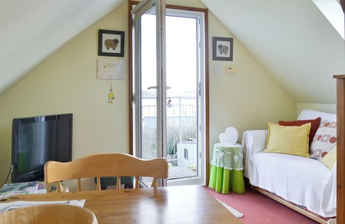 Treator Cottage | A popular, cosy retreat for two guests in an elevated position.