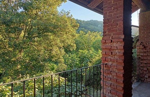 Pecetto Torinese House | A romantic suite in the countryside near Torino