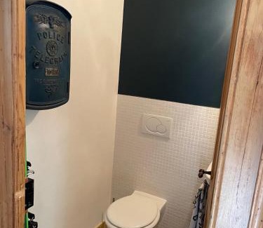 Chamonix City Centre House | A Room in Grands Charmoz
