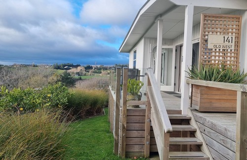 Linton Villa | A rustic Villa nestled between the local farms, great views, walks & bike rides