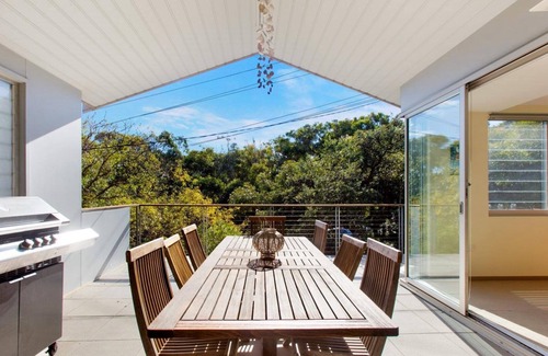 Killcare House | 'A Scenic Beach House' by Accom Holidays