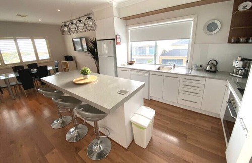 Port Hughes Apartment | A Sea Dream – Upstairs Self Contained Dwelling – Port Hughes