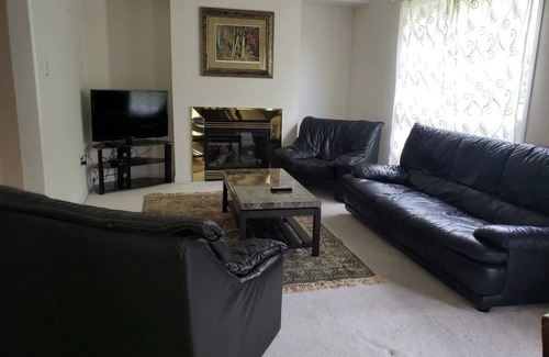 Richmond Hill House | A semi detached 3 bedroom house