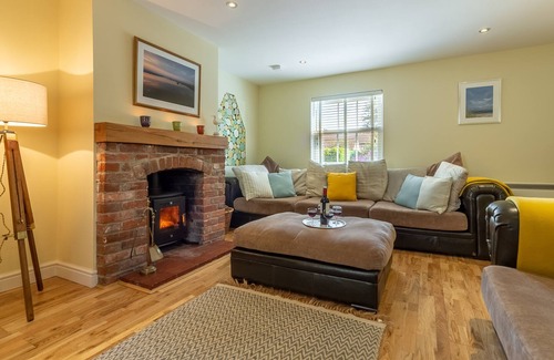 Docking Cottage | A spacious four bedroom dog friendly cottage in the charming village of Docking.