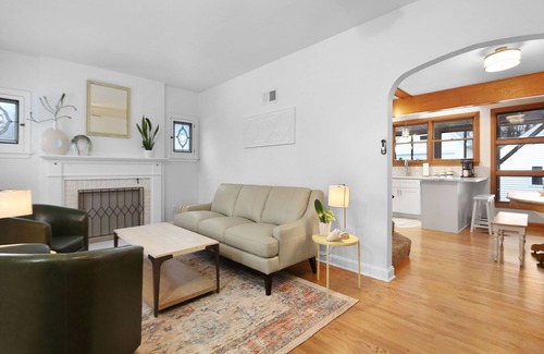 Miller Beach House | A Stone`s Throw, 4 bedroom 2 bath home a block from Lake Michigan