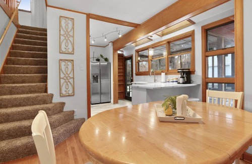 Miller Beach House | A Stone`s Throw, 4 bedroom 2 bath home a block from Lake Michigan