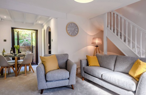 Cromer Cottage | A stylish getaway for discerning guests looking for a great coastal break.